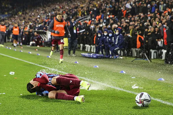 CANLI | Fenerbahçe Trabzonspor maçı canlı anlatım izle! Süper Lig'de kritik derbi - 4