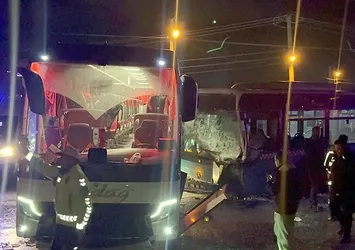 Tekirdağ'da iki otobüs çarpıştı: 2 yaralı