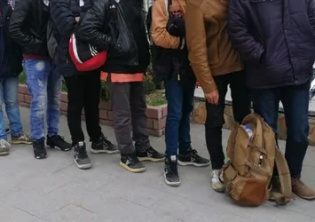 Isparta’da 5 düzensiz göçmen yakalandı
