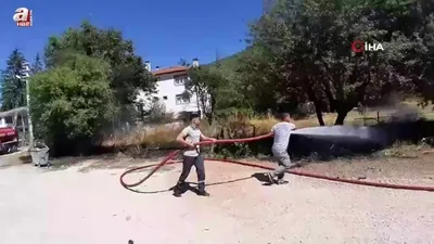 Kopan elektrik telleri yangın çıkarttı