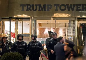 Trump Tower'da şüpheli paket paniği
