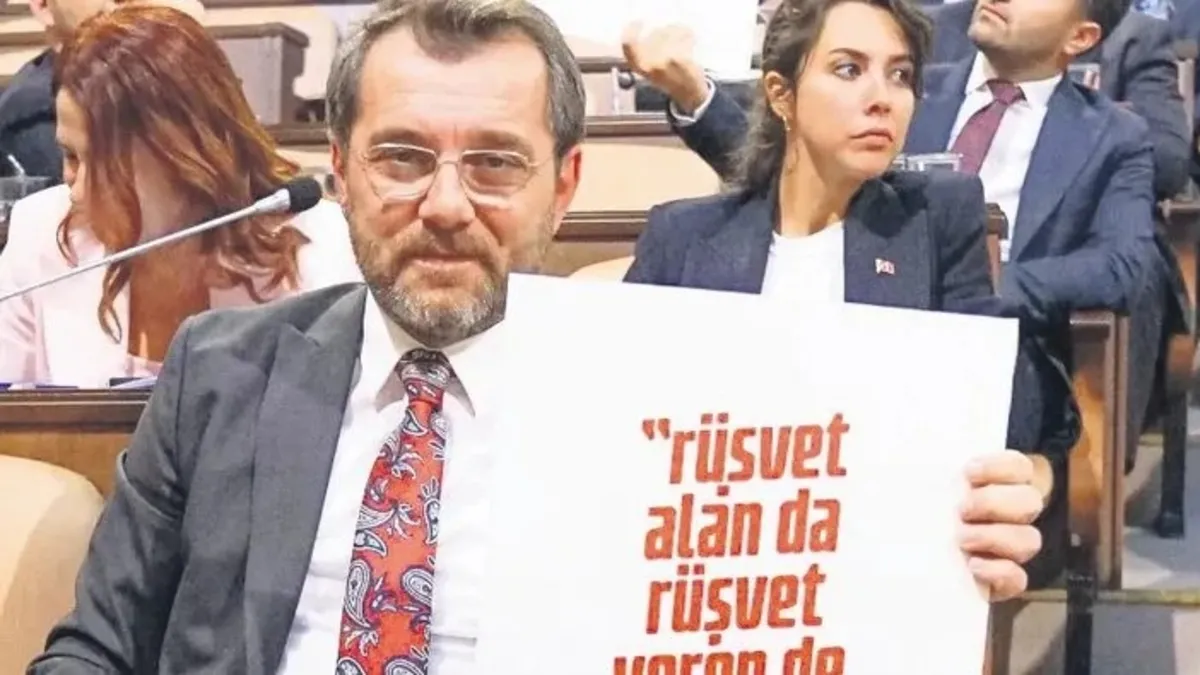 CHP'nin İBB'de şeffaflık vaadi sözde kaldı! AK Parti'nin 310 soru önergesine yanıt yok