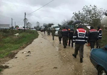 Tekirdağ'da askeri araç sele kapıldı