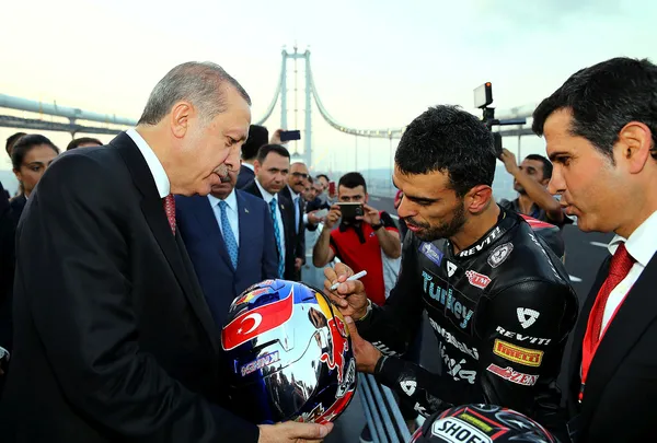 Kenan Sofuoğlu motosikletiyle F-16 uçağına karşı yarışacak - 2