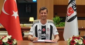 Beşiktaş Salih Uçan’ı duyurdu