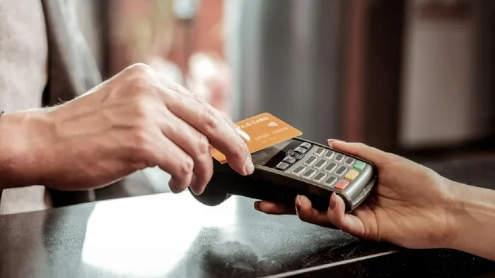 bddkdan-bankalara-kredi-karti-talimati-egitim-ve-saglik-harcamalari-etkilenmeyecek-1770197082535.jpg BDDK'dan bankalara kredi kartı talimatı! Eğitim ve sağlık harcamaları etkilenmeyecek - 2