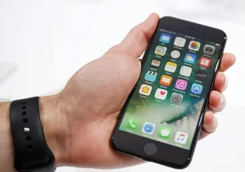iPhone'lara zam geldi! İşte yeni fiyatlar