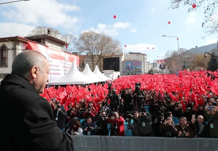 Başkan Erdoğan'ın Afyonkarahisar mitinginden çarpıcı kare!