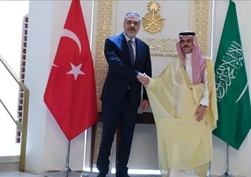 Gündem: Gazze! Bakan Fidan Suudi mevkidaşı Faysal bin Ferhan Al Suud ile telefonda görüştü