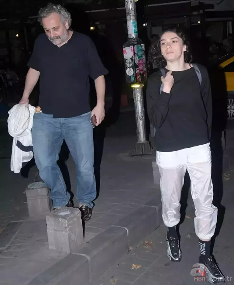 Aşkını sosyal medyadan ilan etti! Hazar Ergüçlü'nün yeni sevgilisi tanıdık çıktı 1