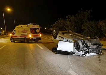 Çorum'da taksi ile otomobil çarpıştı