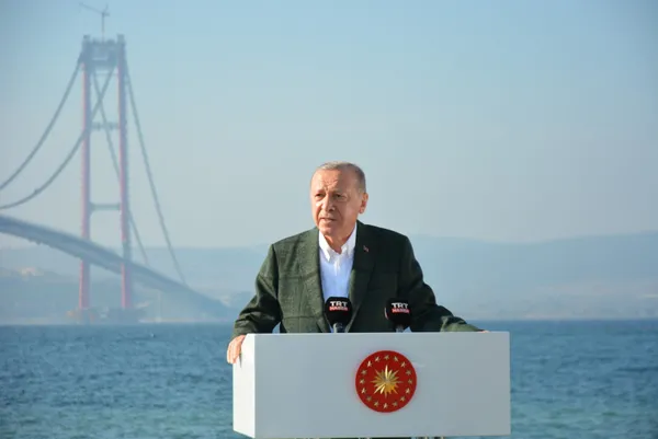 Simgelerin Köprüsünde hazırlıklar tamam! Başkan Erdoğan: Geçiş süresi 6 dakikaya düşecek