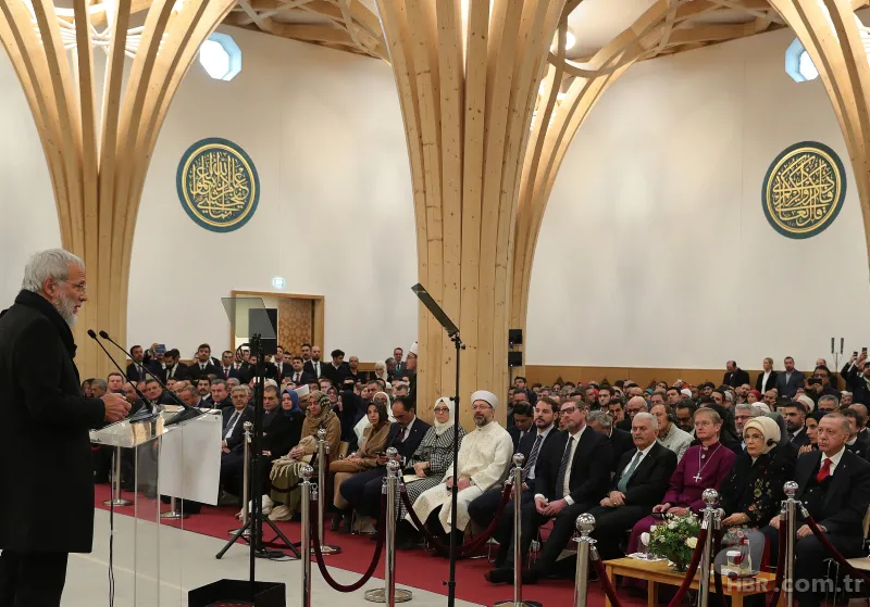 Başkan Erdoğan İngiltere'deki Cambridge Camisi'ni açtı 11