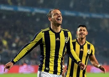 Alex'ten sonra ilk "hat trick" i yaptı