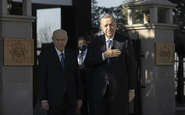 MHP Genel Başkanı Devlet Bahçeli’den Sedef Kabaş’a sert tepki: Anti demokratik ve faşizan sözleri kınıyorum
