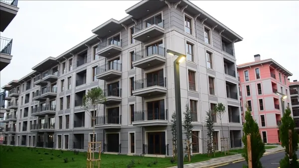 Deprem bölgesinin yeniden inşası! Çevre, Şehircilik ve İklim Değişikliği Bakanı Murat Kurum: 2 ay içinde 244 bin konutun temeli atılacak - 5