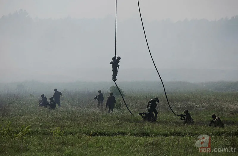 Ukrayna Cumhurbaşkanı Zelenskiy'den Rusya itirafı! Durdurmak için olağanüstü güç gerekiyor 12
