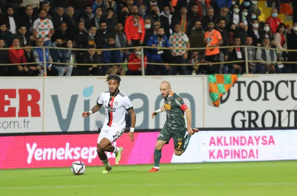 1640938213345.jpg Trabzonspor'un Efecan Karaca için yaptığı transfer teklifi ortaya çıktı! - 1