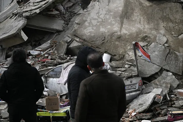 kahramanmaras-depreminde-son-dakika-kahramanmarasta-olu-yarali-sayisi-kac-kac-bina-yikildi-77lik-depremde-son-1675679533934.jpg Kahramanmaraş depreminde SON DURUM | Kahramanmaraş'ta ölü, yaralı sayısı kaç? Kaç bina yıkıldı? 7.7'lik depremde SON DURUM NE? - 1