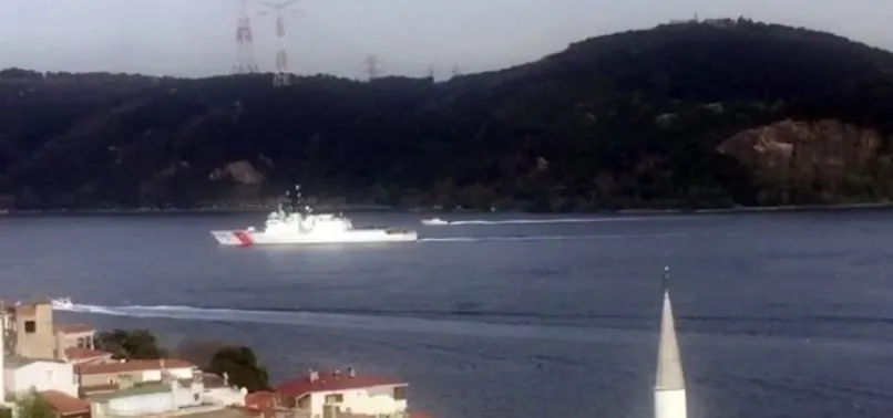 ABD'ye ait gemi İstanbul Boğazı'ndan geçti