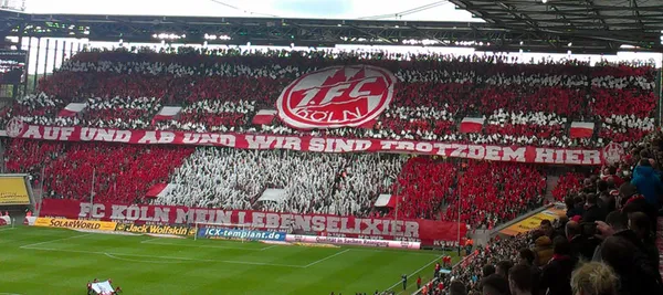 Köln'ün yeni sezon formasındaki cami silüetine teşekkür mektubu - 4