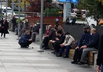 Trabzon İl Sağlık Müdürü uyardı: Vaka artışı ikinci dalgadan yüksek
