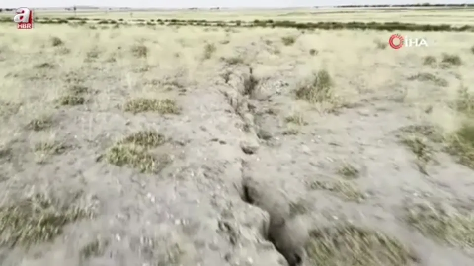 Yüzey yarıkları tedirgin ediyor