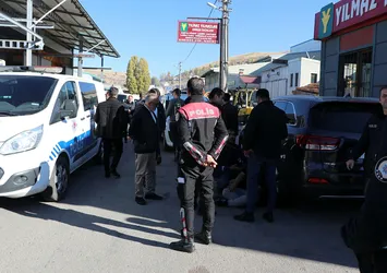 Erzurum'da alacak kavgası: 3 kişi yaralandı
