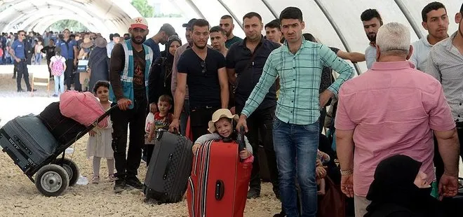 Kaç Suriyeli Türk vatandaşı oldu? Oy kullanacak Suriyeli sayısı açıklandı | Bakan Soylu’dan mülteci sorularına cevap