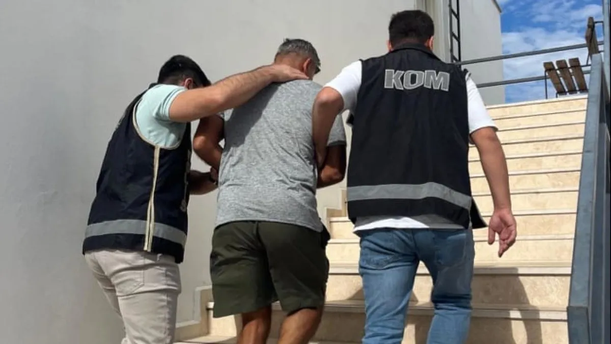Interpol tarafından kırmızı bültenle aranıyordu! Şüpheli şahıs Bodrum'da yakalandı