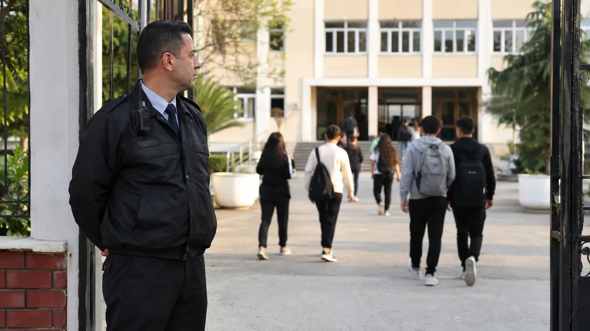 Başvurularda ikamet, adli sicil ve sigortalı çalışma durumuna ilişkin şartlar aranıyor.