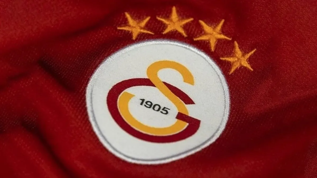 Galatasaray'da kaptanlık için flaş karar! O isim 4.kaptanlığa getiriliyor...