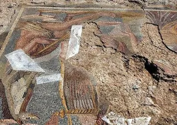 Kırıkkale'de tarlada Roma mozaik kalıntıları bulundu
