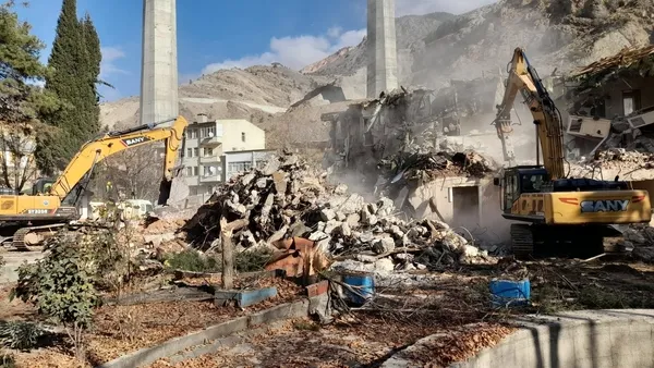 Yusufeli barajı Artvin'in çehresini değiştirdi! Büyük göç devam ediyor - 1