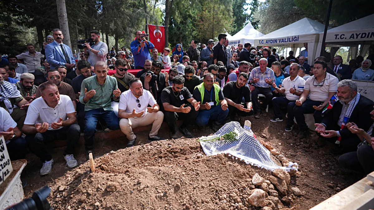 Ayşenur Ezgi Eygi son yolculuğuna uğurlandı! Otopsi raporu ortaya çıktı