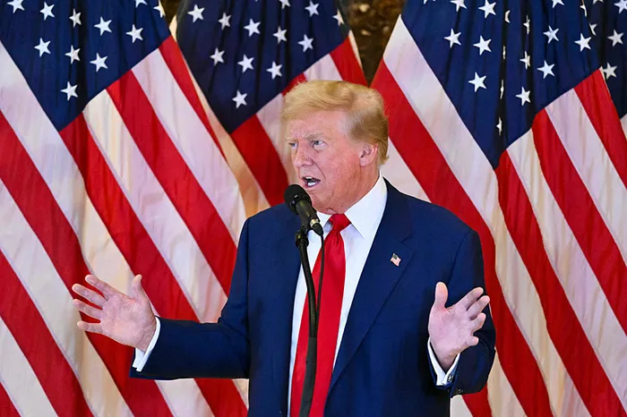 donald-trump-canli-yayinda-aciklamalarda-bulunuyor-1717169039303.jpg Donald Trump canlı yayında açıklamalarda bulundu! "Hapis yatmam bekleniyor" | Biden'a salvo: Üstünlük sağladığım döneme denk geldi - 2