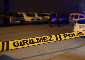 Kütahya'da iş yerinde yangın! Alevler bitişiğindeki eve sıçramaktan son anda kurtarıldı