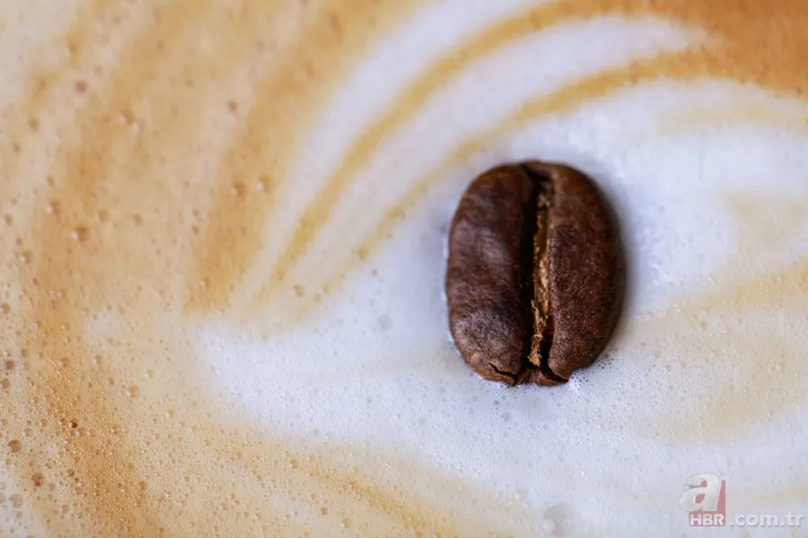 Kahveye eklendiğinde faydasını katlayan malzeme! Bir tutamı bile yetiyor 10