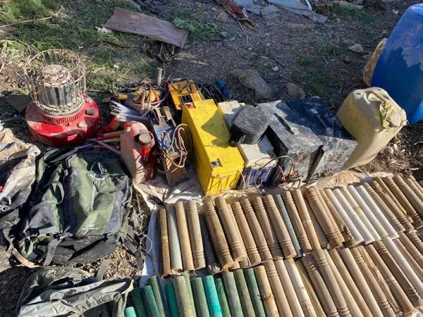 MSB duyurdu! PKK'ya "Pençe-Kilit" darbesi: Çok sayıda silah ve mühimmat ele geçirildi - 3