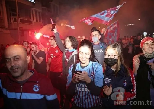 Bordo-mavili takım tarih yazdı! Trabzonsporlular meydanları doldurdu! 38 yıl sonra gelen şampiyonluk sevinci 18