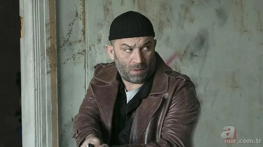 Şevket Çoruh'un esmer güzeli kızı annesinin kopyasıymış! Eski eşi kendisi gibi oyuncu... 5