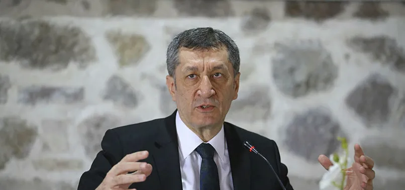 Milli Eğitim Bakanı Ziya Selçuk'tan uzaktan eğitim açıklaması