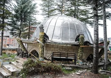 Kahramanmaraş depremlerinde 19 cami hasar gördü! İçlerinde 1240 yılında yapılan tarihi cami de var