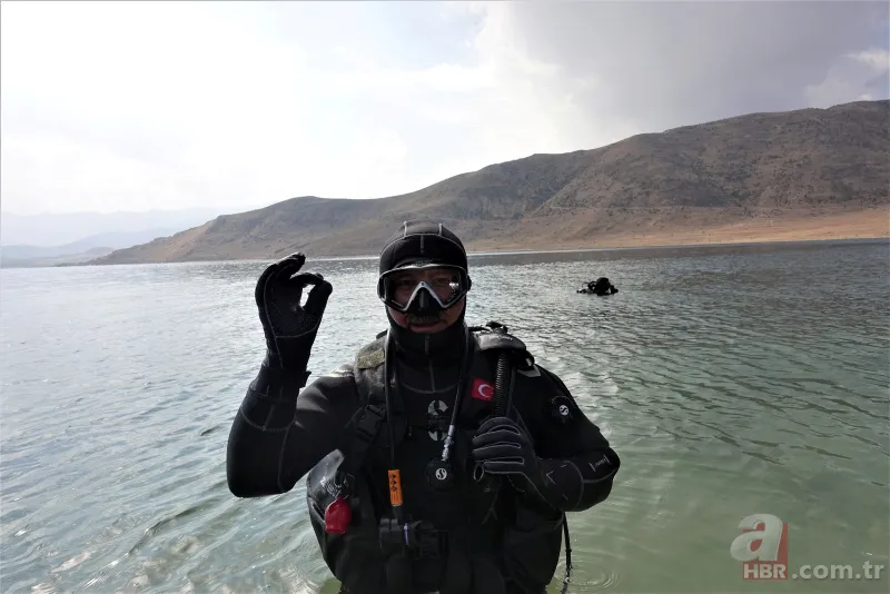 Mehmetçik Van Gölü'nde yaşayan ikinci balık türünü buldu 2