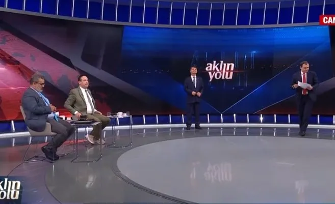 Bozkurt işareti kimi neden rahatsız etti?