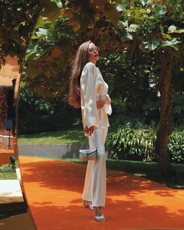 1634535194108.jpg Serenay Sarıkaya'dan milyonluk yatırım! Tüm kazancıyla... - 1