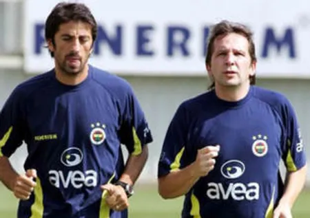 3 büyüklere gelerek futbol hayatını bitirenler