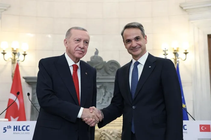 1713342525252.jpg Yunanistan'dan Türkiye itirafı: Türklere göre çok geride kaldık İHA üretimini onlar kadar erken göremedik - 4