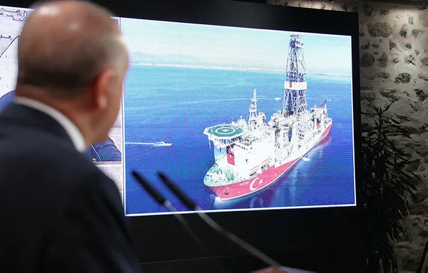 Türkiye'nin doğalgaz keşfi Rumları panikletti! Doğu Akdeniz'i öne çıkardılar... - 1