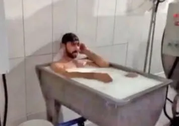 Süt banyosu skandalına karışan Emre Sayar beraat etti! Bakanlığın 6 günlük hapis tazminatını beğenmedi